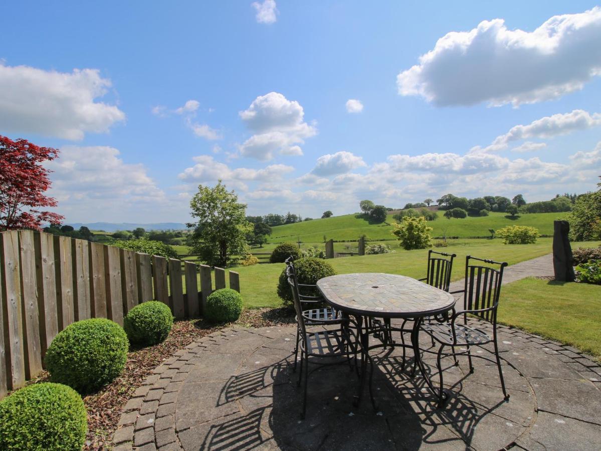 The Marshes Villa Welshpool Exterior foto